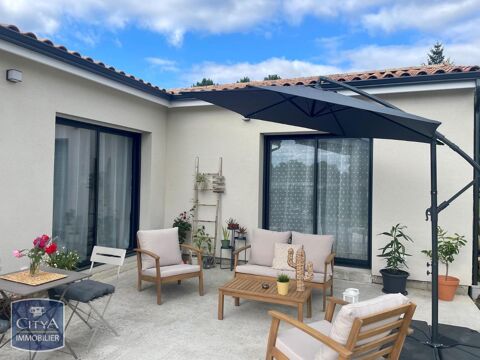   Location Maison Maison - 4 pièce(s) - 95 m²