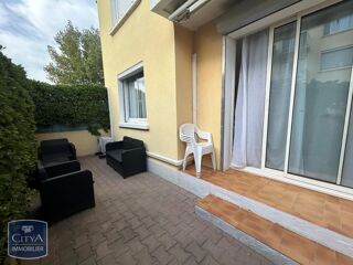  Appartement à louer 2 pièces 27 m²