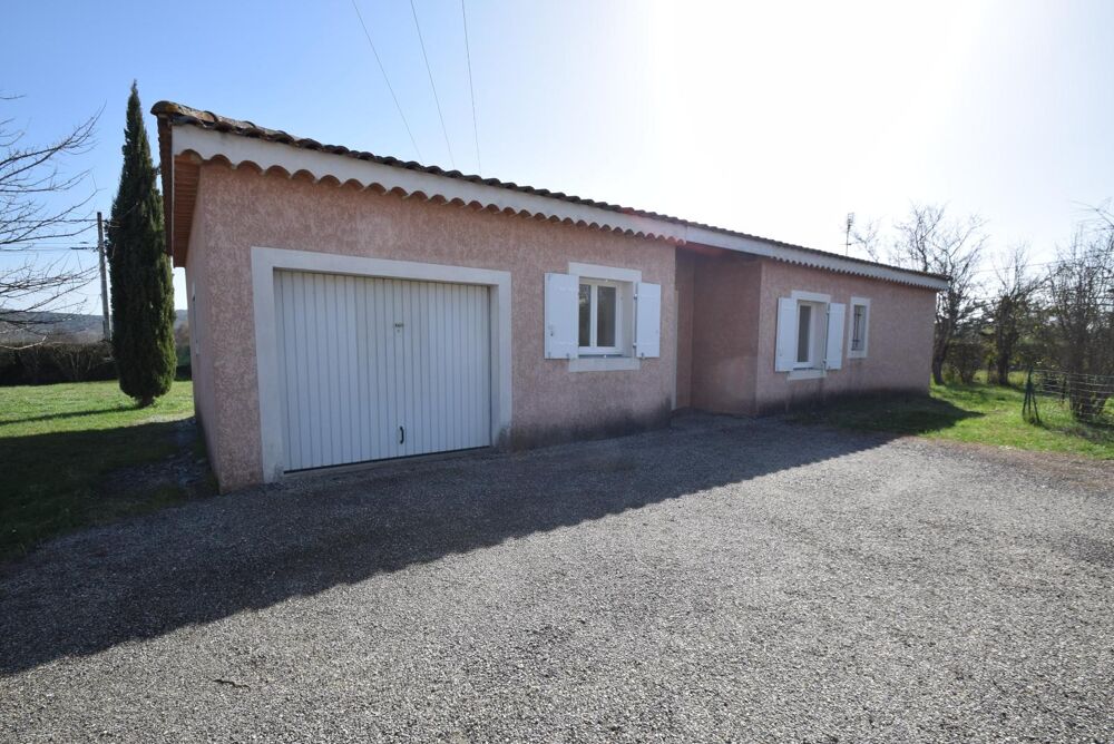 Sur la commune d'AUBENAS, une villa louée type F4 de pla....