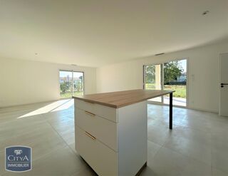  Maison à louer 5 pièces 118 m²