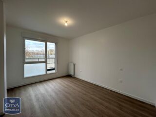  Appartement à louer 3 pièces 64 m²