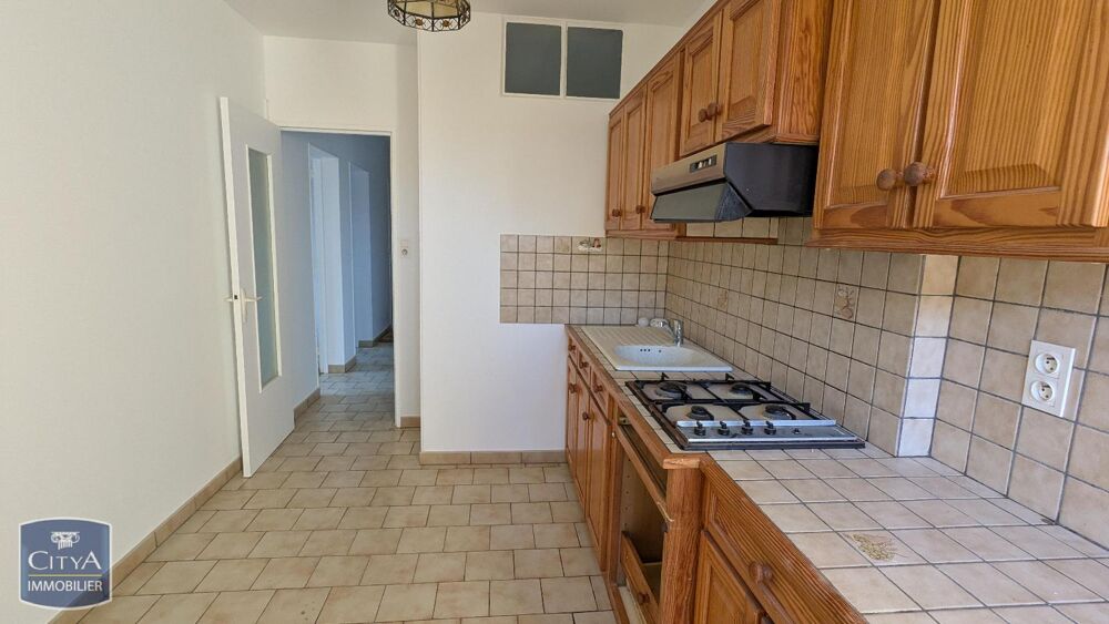 Bourroches - Réf: GES72670125-77 À LOUER : Appartement T....