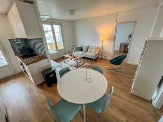  Appartement à louer 4 pièces 69 m²