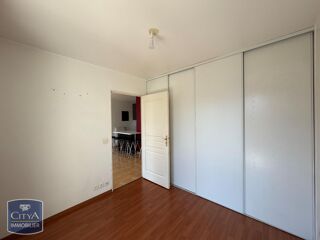  Appartement à louer 2 pièces 35 m²