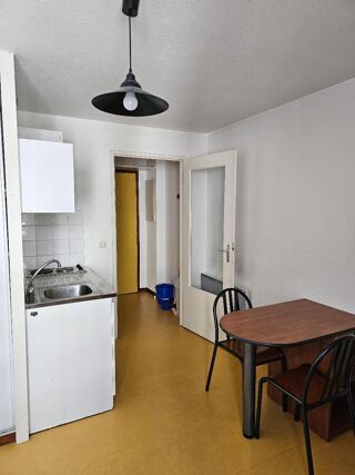  Appartement à louer 1 pièce 19 m²