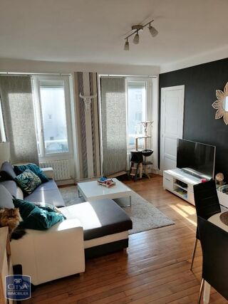 Appartement à louer 3 pièces 70 m²