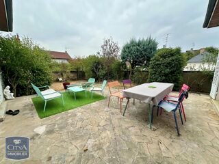  Maison à louer 6 pièces 152 m²