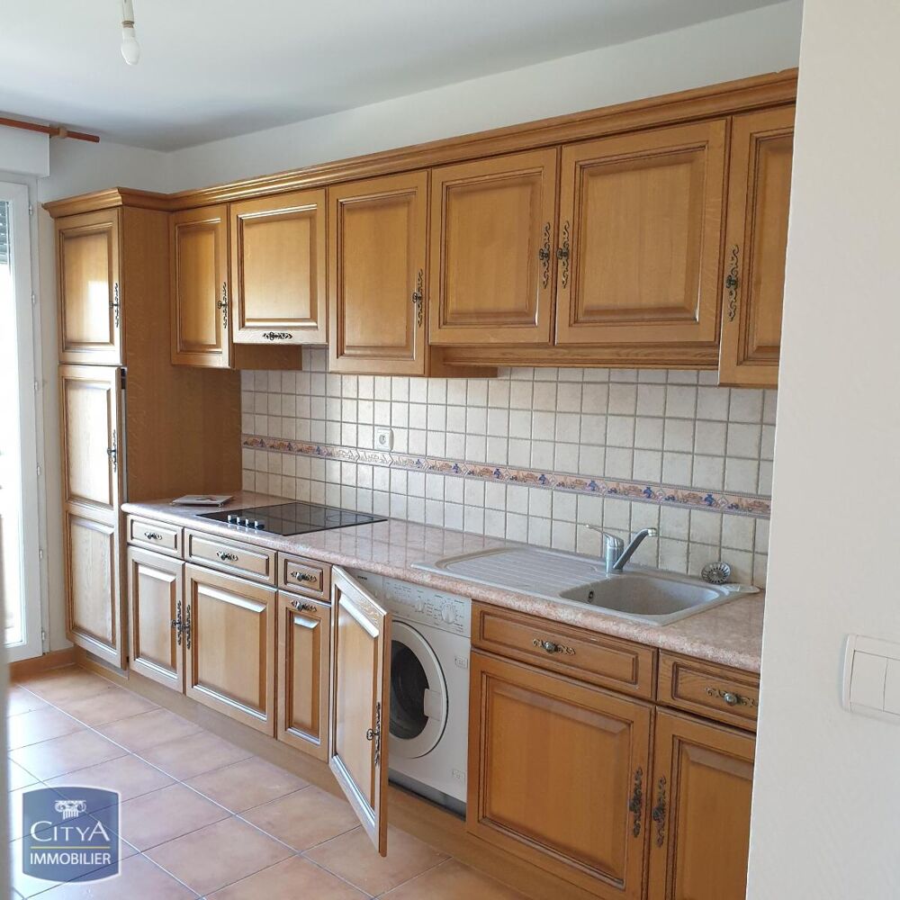 location Appartement - 3 pièce(s) - 84 m² Guéret (23000)