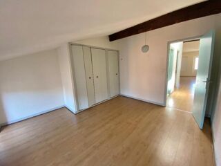  Appartement à louer 3 pièces 54 m²