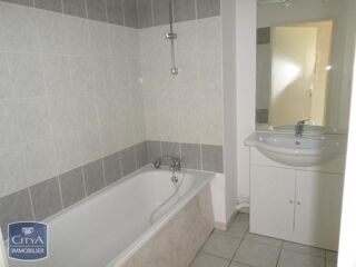  Appartement à louer 2 pièces 46 m²