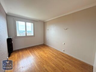  Appartement à louer 3 pièces 66 m²