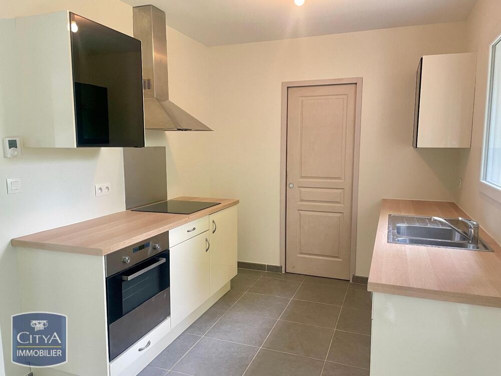 location Maison - 4 pièce(s) - 101 m² Jouy (28300)