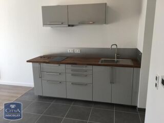  Appartement à louer 2 pièces 40 m²