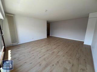  Appartement � louer 4 pi�ces 105 m�