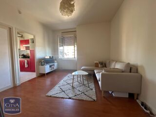  Appartement à louer 2 pièces 35 m²