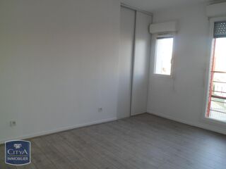  Appartement à louer 2 pièces 52 m²