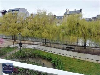 Appartement à louer 2 pièces 32 m²