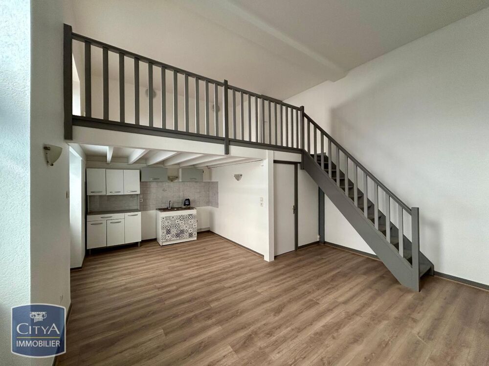 À LOUER Découvrez cet appartement T2 situé au coeur de Sa....