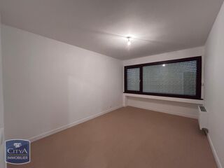  Appartement à louer 2 pièces 60 m²