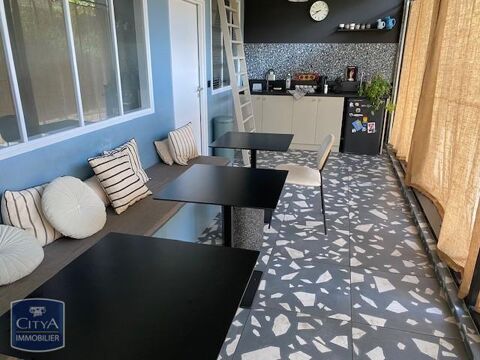   Location / Local Commercial 