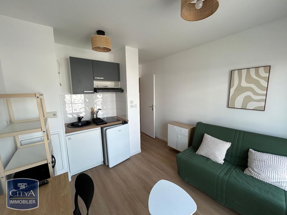 location Appartement - 1 pièce(s) - 19 m² La Rochelle (17000)