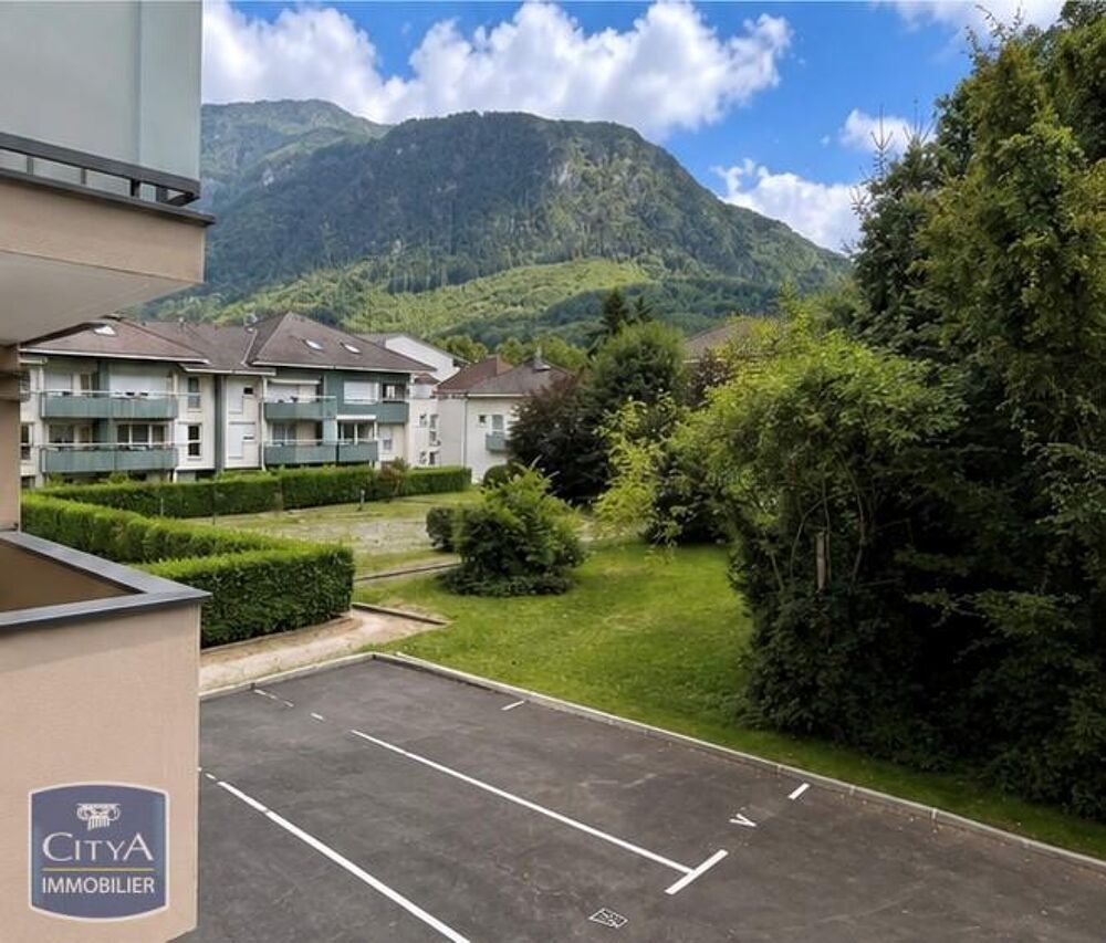 location Appartement - 3 pièce(s) - 64 m² Saint-Pierre-en-Faucigny (74800)