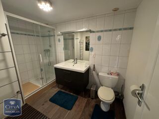  Appartement à louer 2 pièces 50 m²