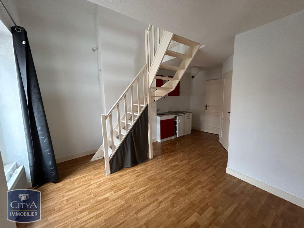 À LOUER : Découvrez cet appartement T2 en duplex situé a....