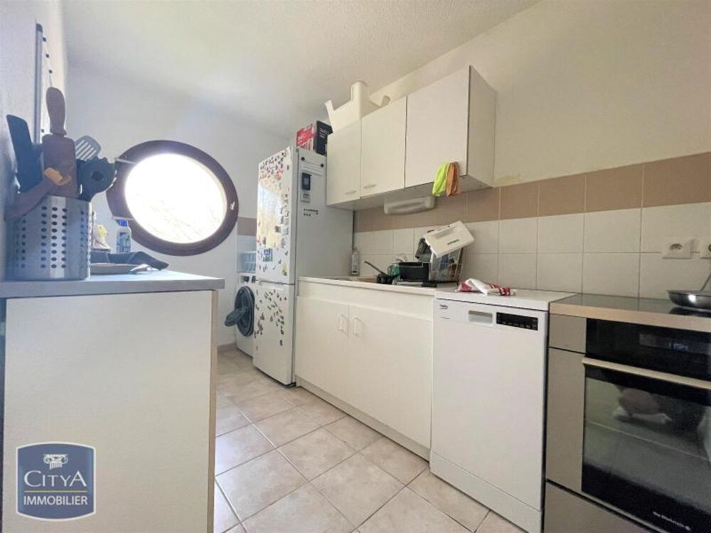 location Appartement - 3 pièce(s) - 66 m² Montfavet (84140)