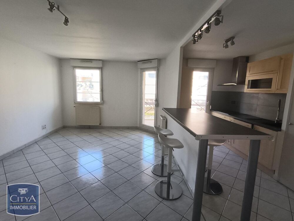location Appartement - 3 pièce(s) - 63 m² Dijon (21000)