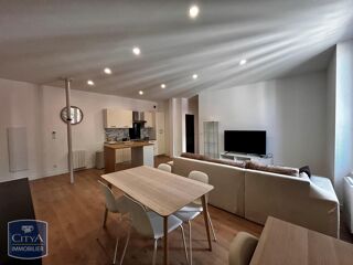 location Appartement - 3 pièce(s) - 70 m² Le Chambon-Feugerolles (42500)
