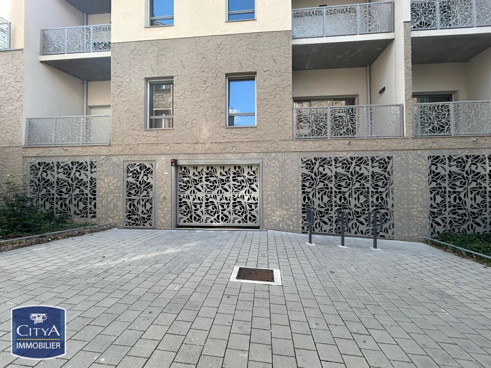 location Parking / Garage Saint-Etienne (42100)