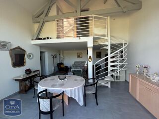  Appartement à louer 4 pièces 95 m²