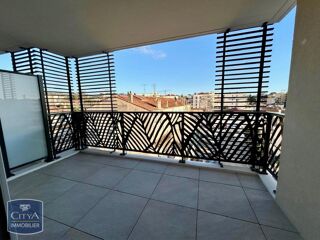  Appartement à louer 2 pièces 43 m²