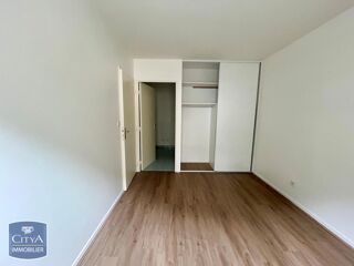  Appartement � louer 2 pi�ces 52 m� Lyon 05