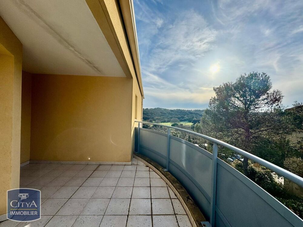 location Appartement - 2 pièce(s) - 45 m² Nimes (30900)