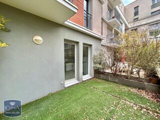  Appartement à louer 1 pièce 33 m²