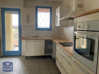  Appartement à louer 5 pièces 131 m²