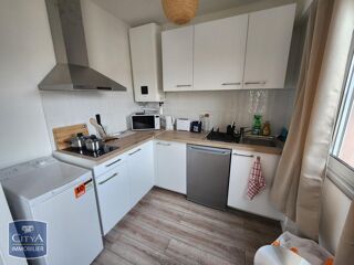  Appartement à louer 1 pièce 32 m²