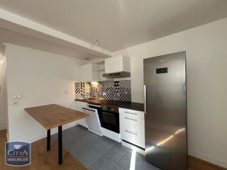  Appartement à louer 3 pièces 49 m²