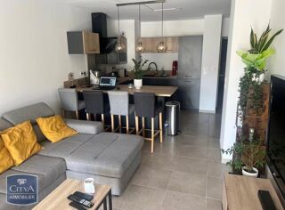  Appartement à louer 3 pièces 60 m²