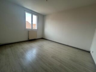  Appartement à louer 3 pièces 91 m²