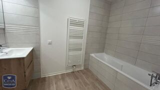  Appartement à louer 1 pièce 28 m²