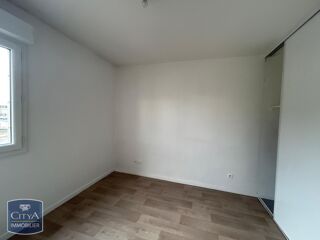  Appartement à louer 3 pièces 66 m²