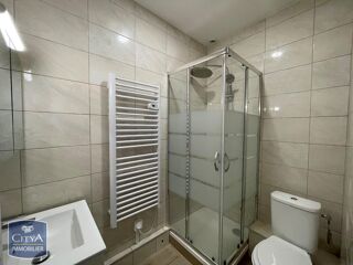  Appartement à louer 2 pièces 42 m²