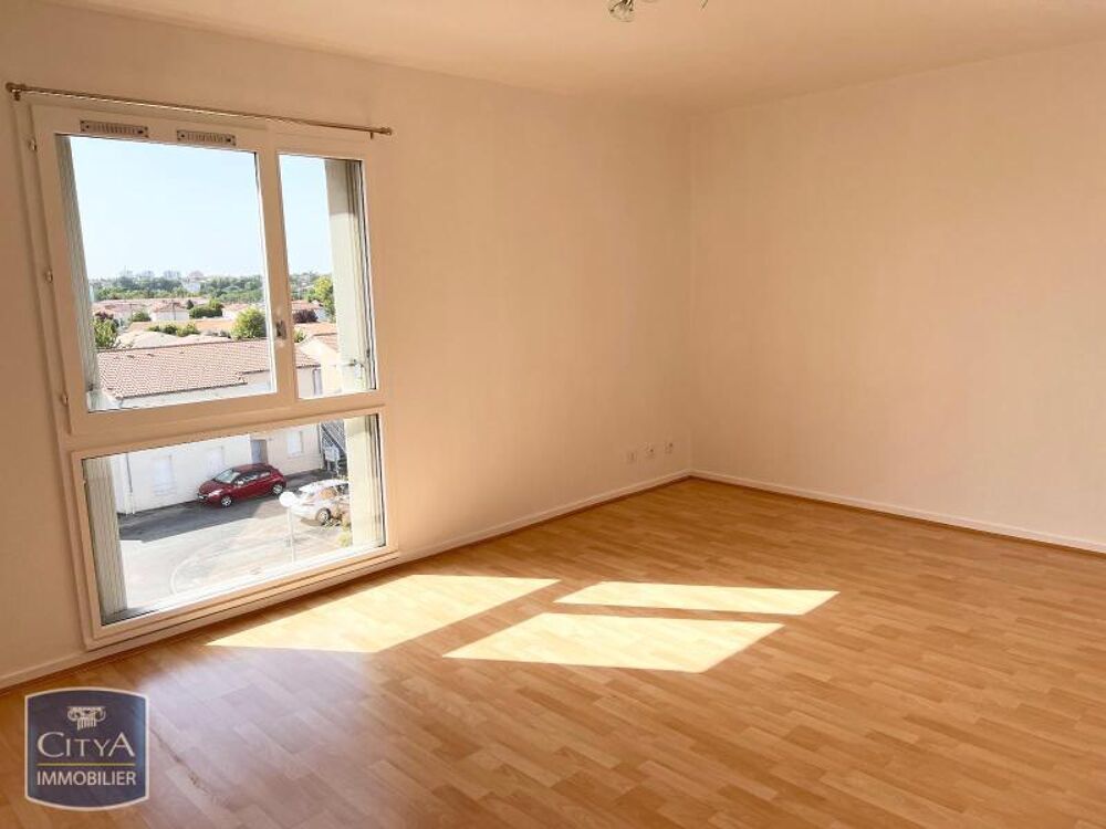 location Appartement - 1 pièce(s) - 31 m² Niort (79000)