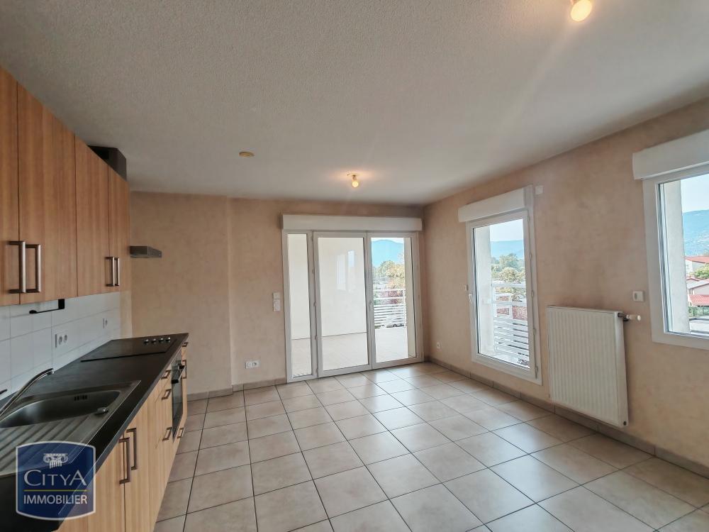 location Appartement - 2 pièce(s) - 45 m² Domène (38420)