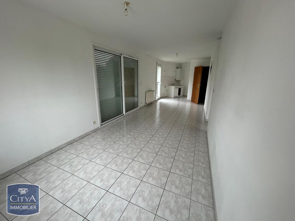 location Appartement - 2 pièce(s) - 43 m² Châlons-en-Champagne (51000)