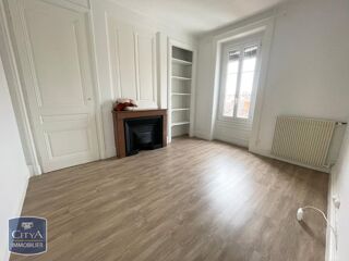  Appartement à louer 1 pièce 27 m²