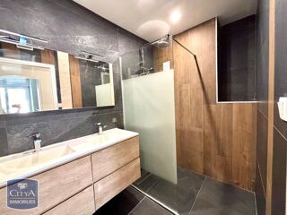  Appartement à louer 3 pièces 58 m²